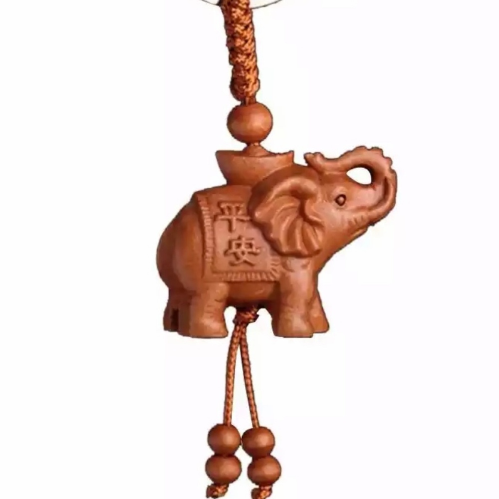 Good Karma Elephant Keyring